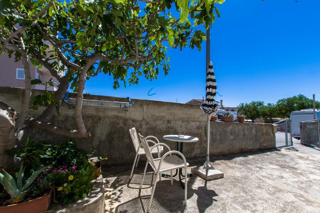 Studios Jakov Makarska Exterior photo